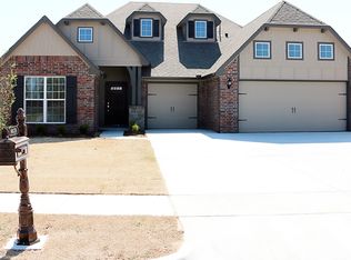 9076 E 132nd St S, Bixby, OK 74008