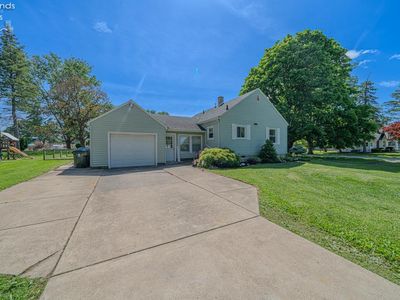 541 4th St, Fremont, OH, 43420
