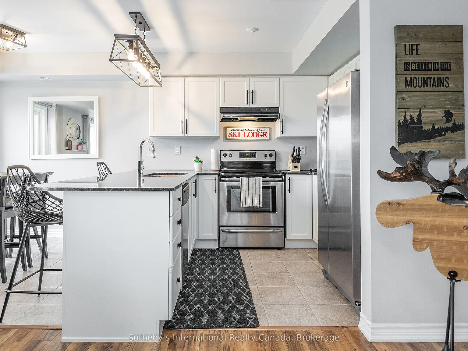 2 bed, $2,450 — Photo 4