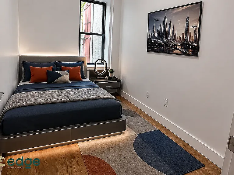 754 Grand St #1I — Photo 10