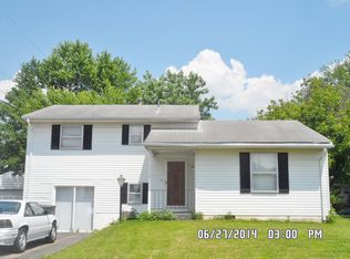 3738 Amwell Rd E, Columbus, OH 43207