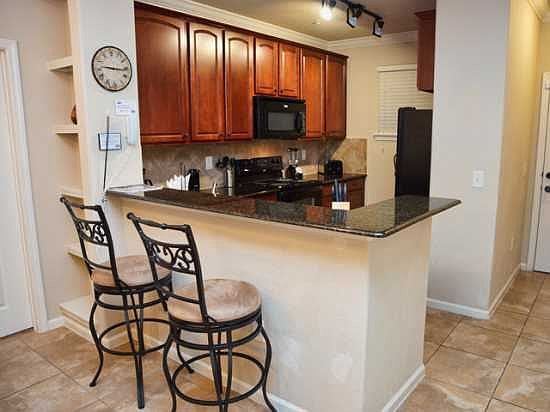 BP3C914CP-111-kitchen-and-breakfast-bar