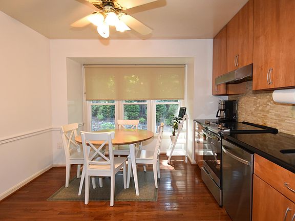 5th image of 4846 Cloister Dr