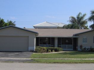 810 SW 2nd St, Boca Raton, FL 33486