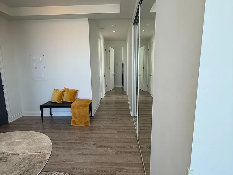 9618 Yonge St #Penthouse 5 — Photo 12
