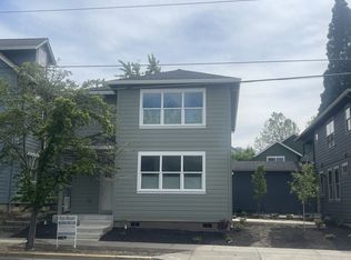 322 Talent Ave #A, Talent, OR 97540