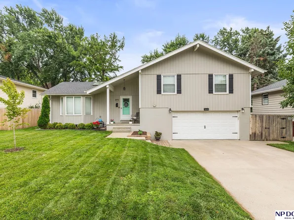 2111 S 133rd Ave, Omaha, NE 68144