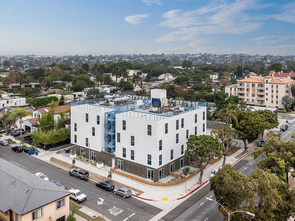 1st image of 1503 Venice Blvd #307