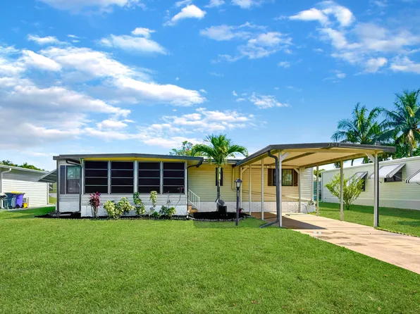 2692 SW Pontiac Place, Stuart, FL 34997