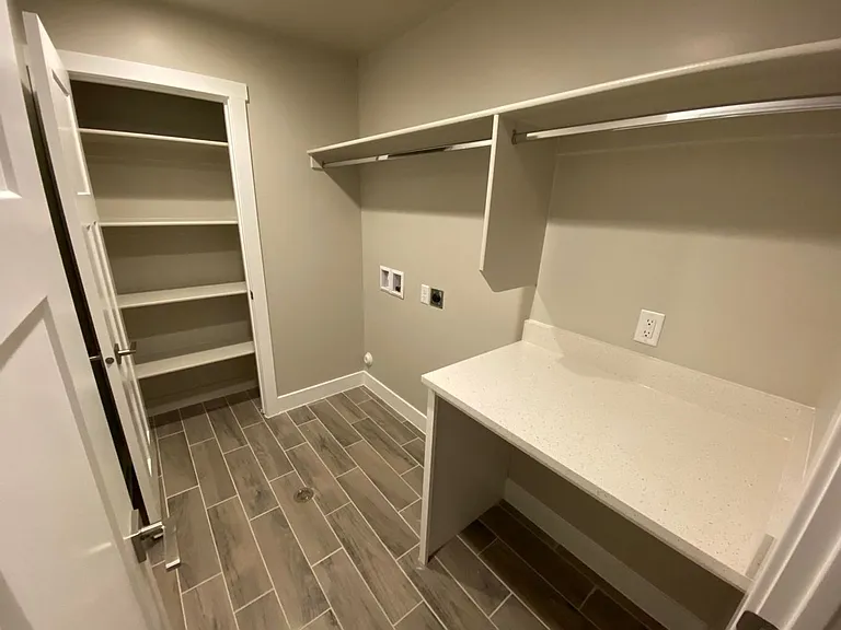 663 S Malorie Way — Photo 35