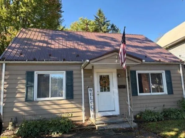 1412 Pennsylvania Ave E #6, Warren, PA 16365