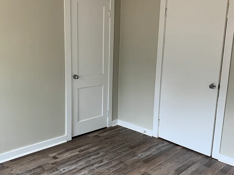 409 Cherry St — Photo 10
