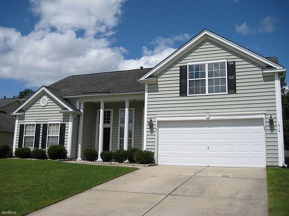 Gorgeous 3bd/2ba home with bonus room!