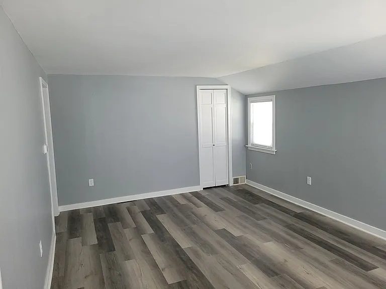 513 Home Ave — Photo 4