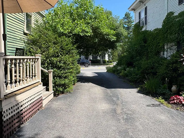 342 Main St — Photo 7
