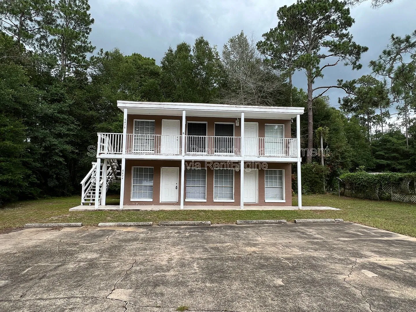 2 bed, 2.0 bath, 1024 sqft, $1,200 — Photo 2