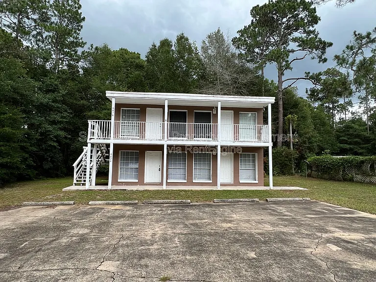 6876 Trading Post Ln — Photo 2