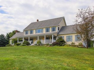 10750 Stafford Rd, Chagrin Falls, OH 44023