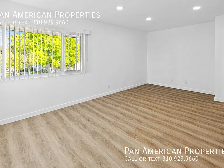 1203 Ximeno Ave #3 — Photo 17