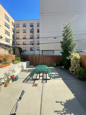 Rented by Corcoran | media 16