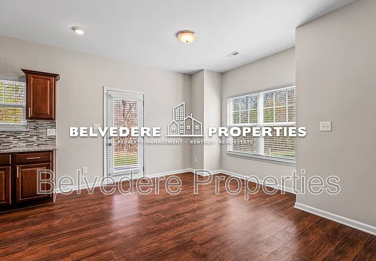 116 Summerland Dr — Photo 11