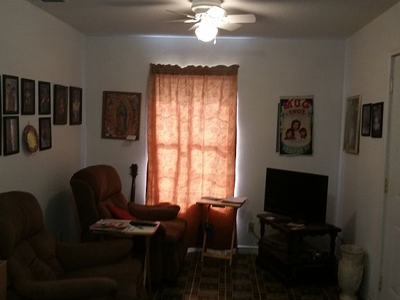 3rd image of 1601 Loma Vista St
