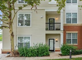 11335 Aristotle Dr #5-215, Fairfax, VA 22030