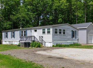 160 Redwood Rd, Loudon, NH 03307
