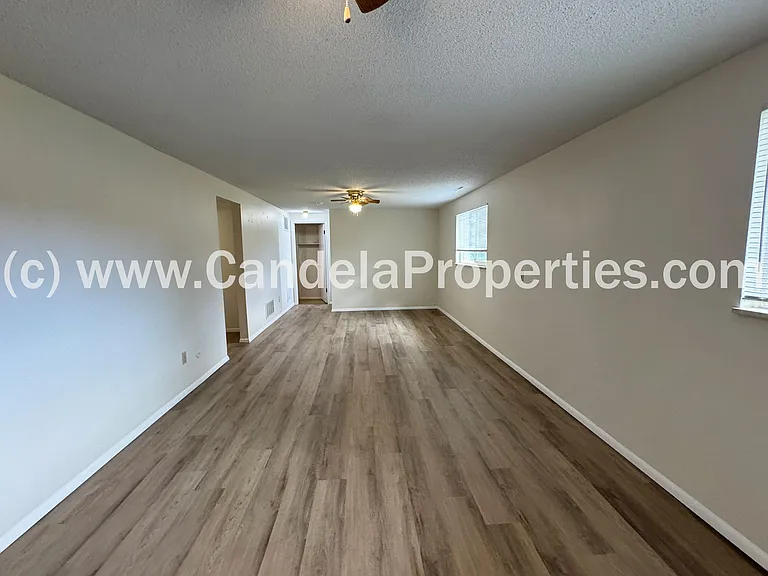 3703 Montebello Dr — Photo 31