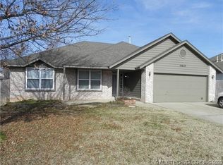 10619 E 114th St S, Bixby, OK 74008