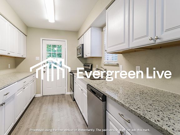 4th image of 1707 Meridian Ct