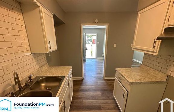 5th image of 3703 Wolf Trail Dr