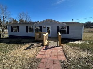 215 Maple Ave, Rural Retreat, VA 24368