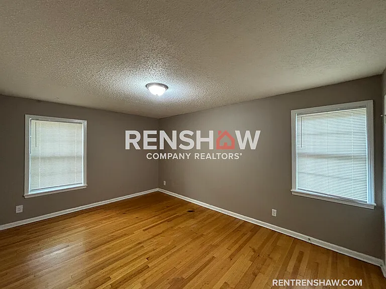 4348 Manor Haven Dr — Photo 15
