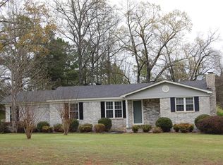 4915 Crow Mountain Rd, Russellville, AR 72802