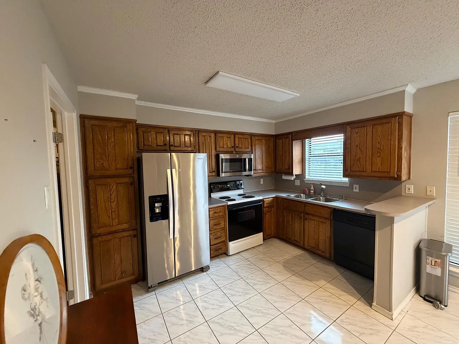 3 bed, 1164 sqft, $1,400 — Photo 3