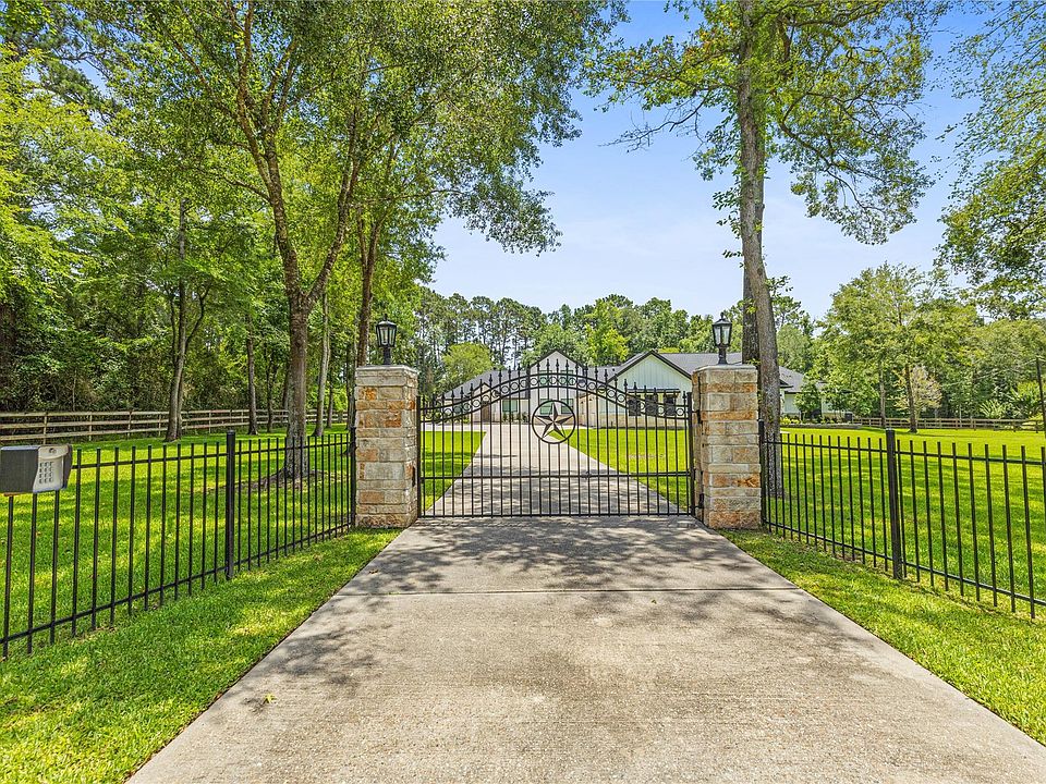 1st image of 9703 Crestwater Cir