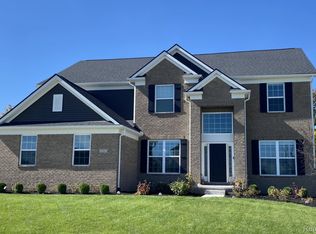 22270 Hilda Ln, Lyon Township, MI 48178