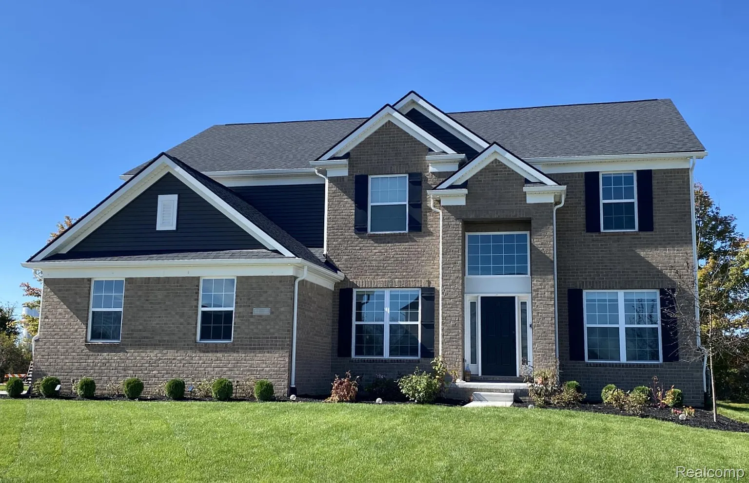 22270 Hilda Ln photo 1