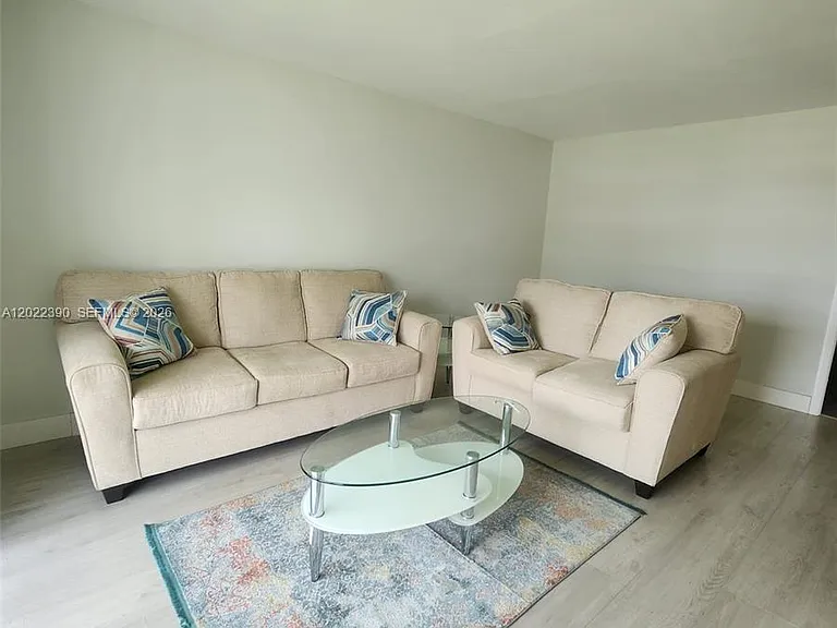 9101 Lime Bay Blvd #305 — Photo 9