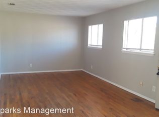 812 Colgate Dr, Lancaster, TX 75134