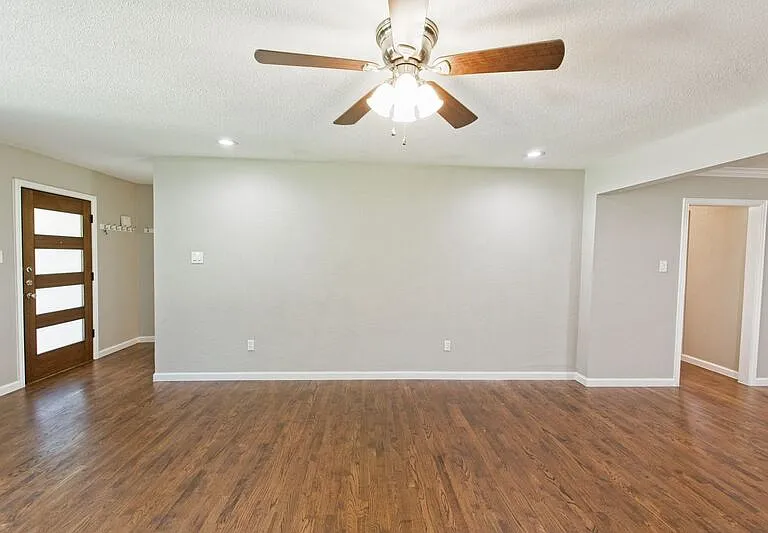 304 S Grove Rd — Photo 10