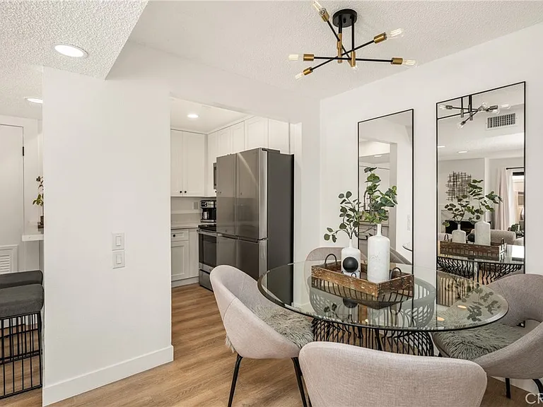 25761 Le Parc #105 — Photo 14