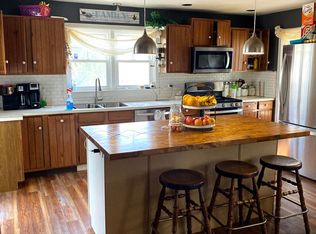 3661 Bauer Rd, Hudsonville, MI 49426