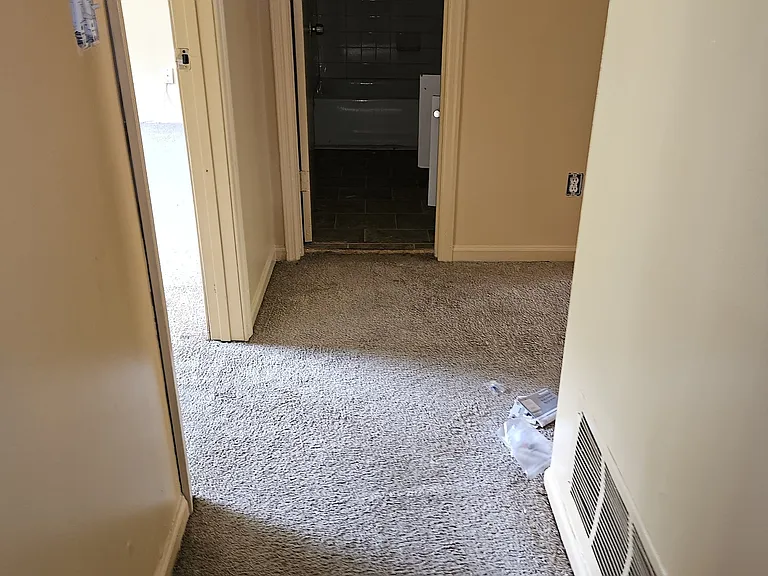 1987 Whitehall Forest Ct SE — Photo 11