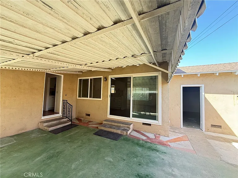 835 W Spruce St — Photo 14