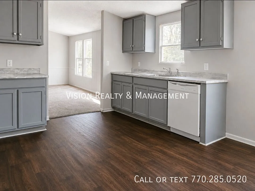 Owner Financed — Photo 4