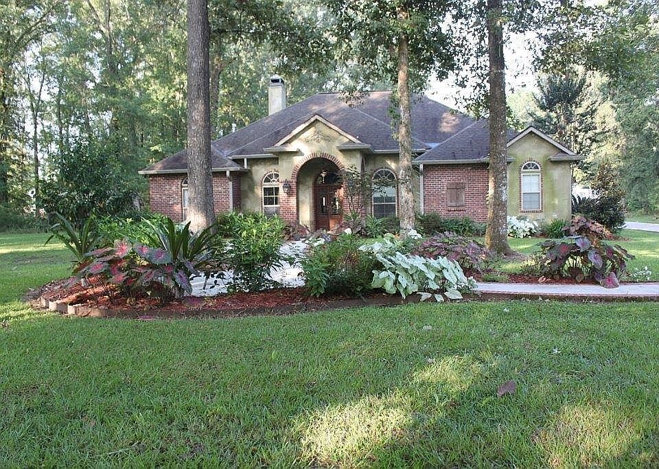 1st image of 301 Carrera Ln