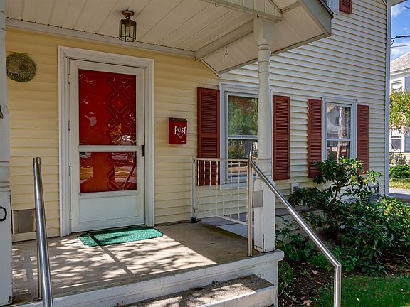 3rd image of 10 Smith St