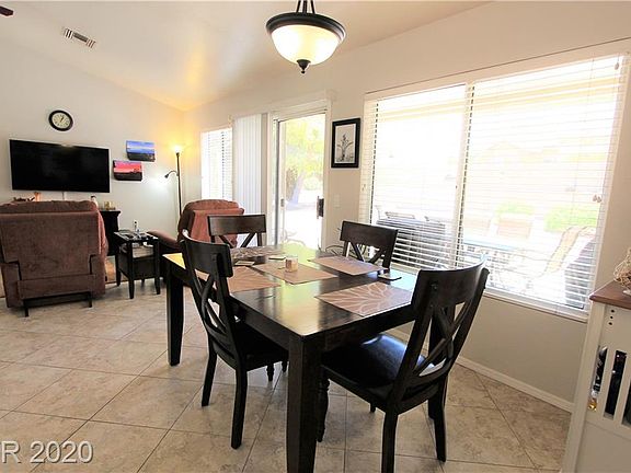 5th image of 2601 Saltbush Dr